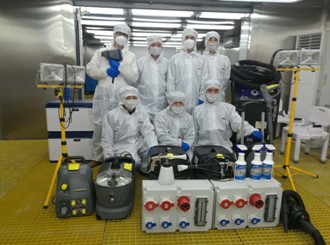 專業的汽車災後修複團隊