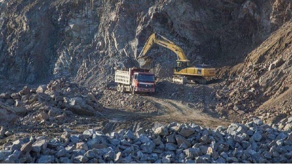 采礦場需要便攜手持式光譜儀（yí）嗎？