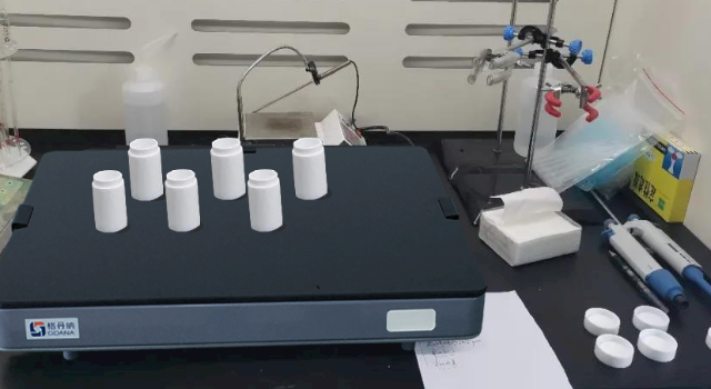 實驗電熱板（bǎn）